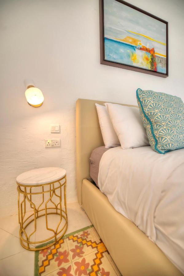Semesterbostad Spacious Maisonette With Spectacular Views Ibri1-1 Valletta